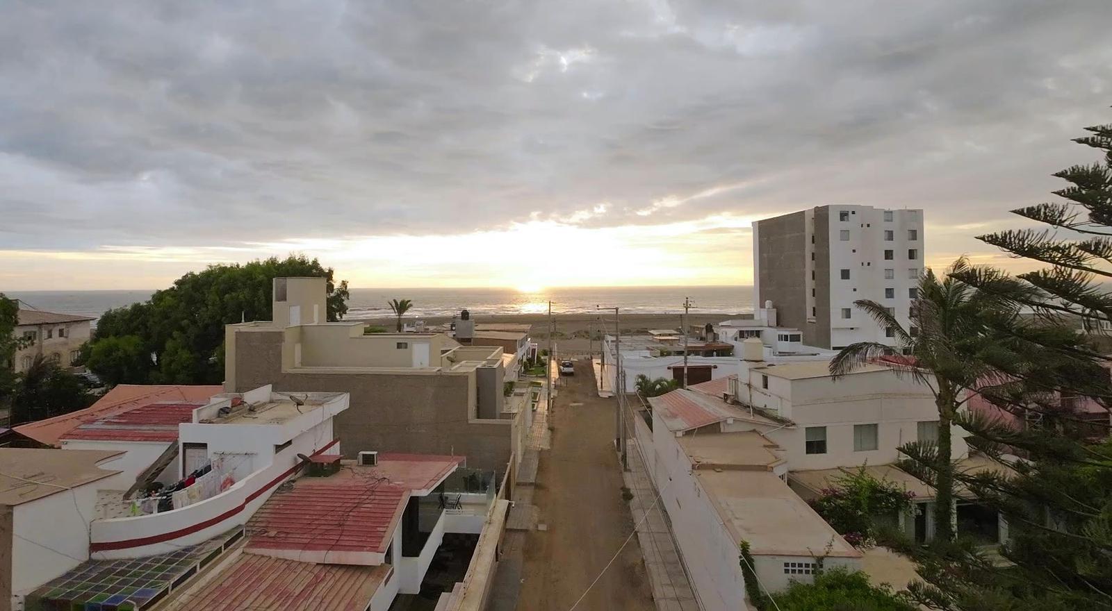 VENTA DE TERRENO 200 M² EN CONDOMINIO CERRADO, PIMENTEL